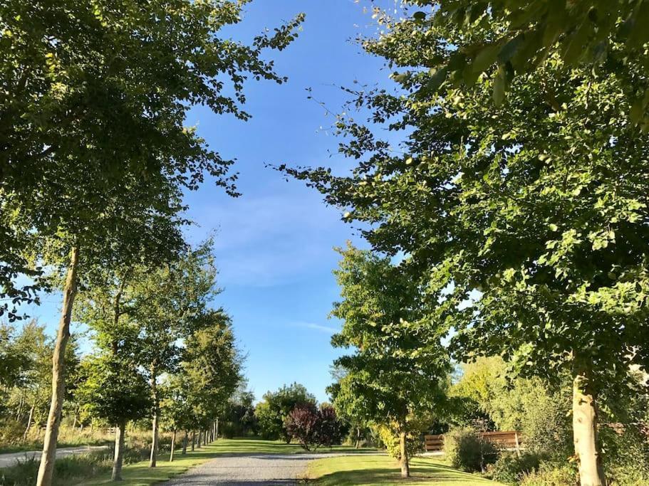 Domaine Des Hetres Villa Longraye Exteriör bild