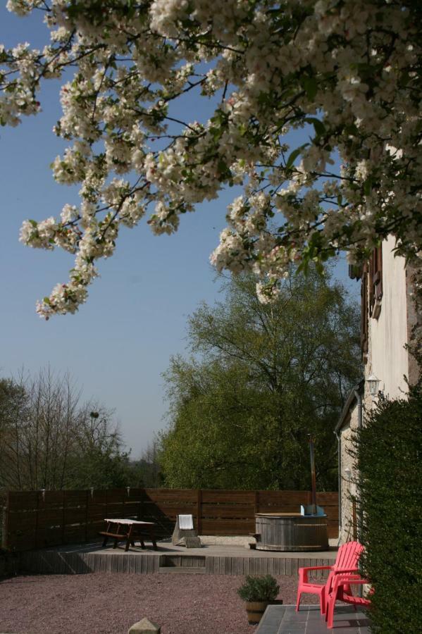 Domaine Des Hetres Villa Longraye Exteriör bild